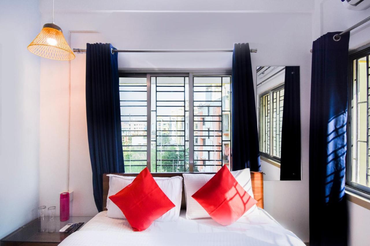 Oyo Flagship Mishika Homes Calcutta Eksteriør billede
